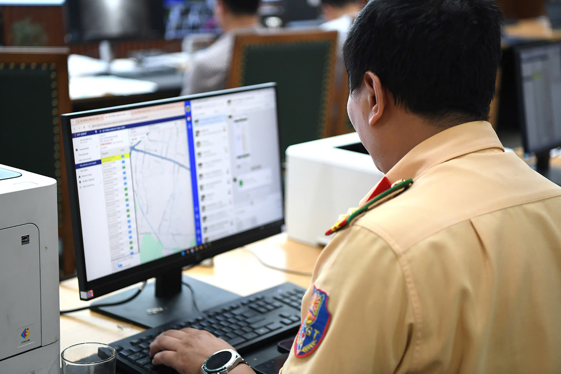 CSGT 'soi' dữ liệu, phát hiện hàng nghìn tài xế vi phạm thời gian lái xe