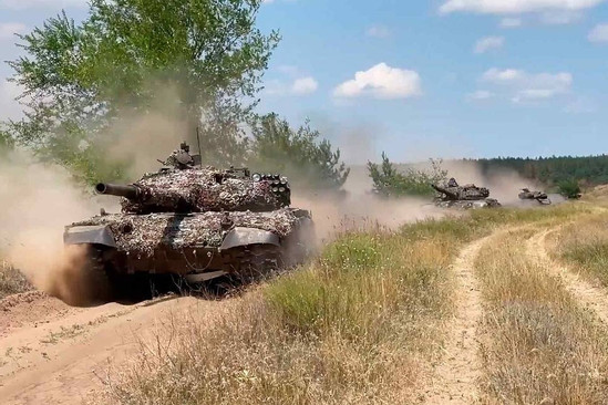  Bản tin cuối ngày 23/7: Nga cố xâm nhập biên giới Ukraine, EU áp thêm trừng phạt 
