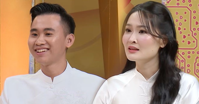Chồng đòi hủy cưới ở phút chót, cô gái khóc suốt đêm và cái kết