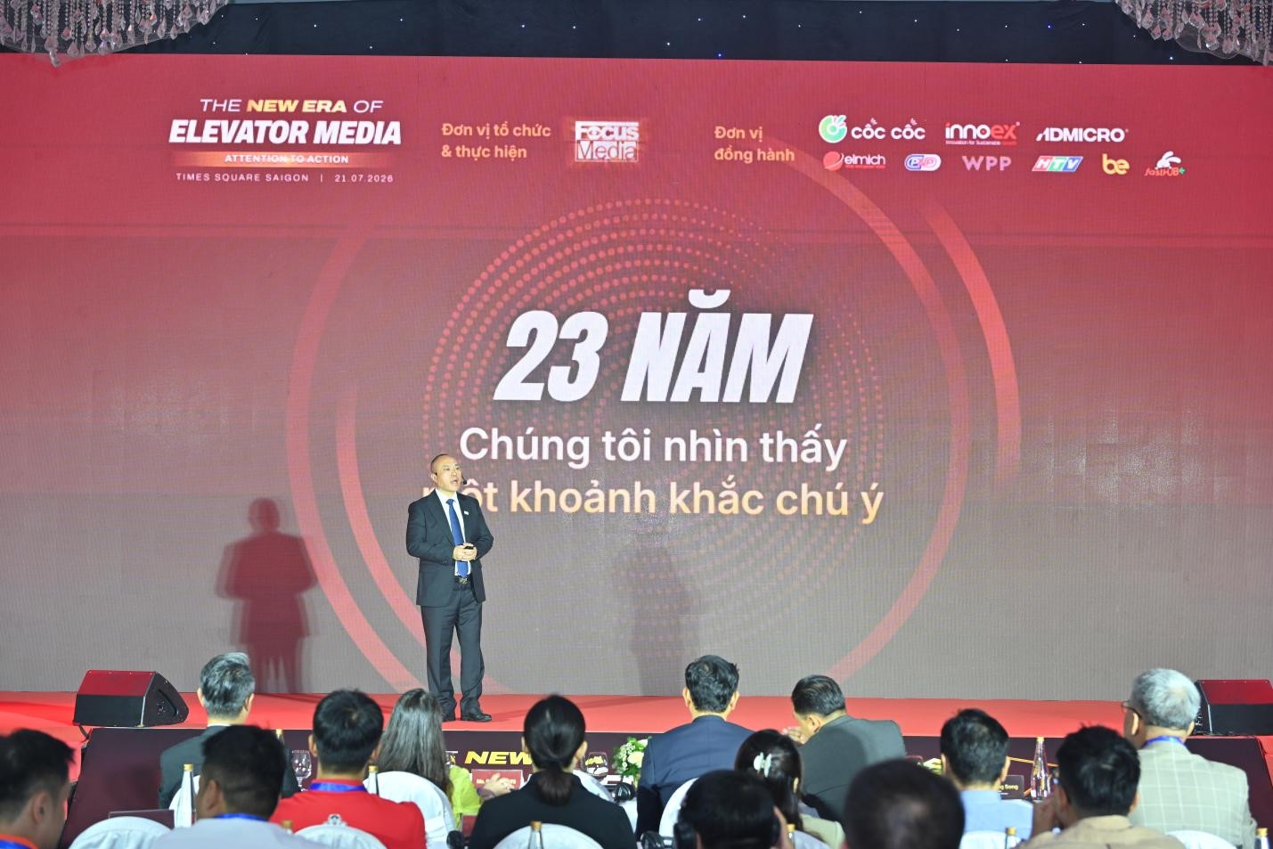 Focus Media nâng cấp truyền thông thang máy thành điểm chạm số
