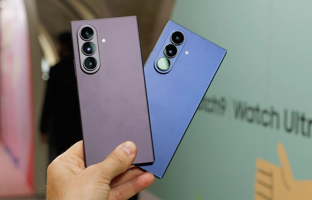 Galaxy Z Fold 8 Ultra vs Z Fold 7: Nâng cấp có đủ vượt mặt iPhone Ultra?