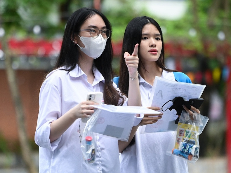 Thí sinh