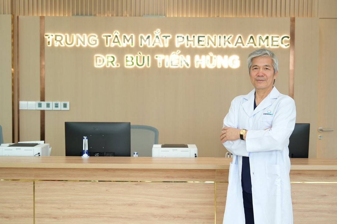 Chuyên gia nhãn khoa chỉ cách duy trì thị lực lâu dài khi điều trị tật khúc xạ