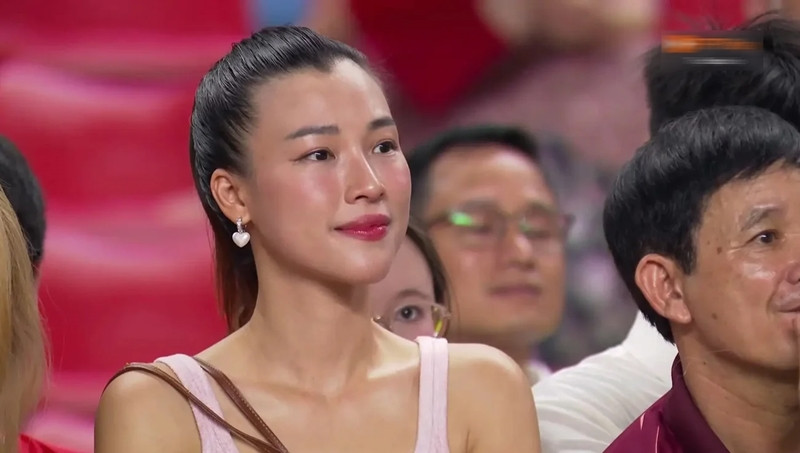 Hoang Oanh.jpg