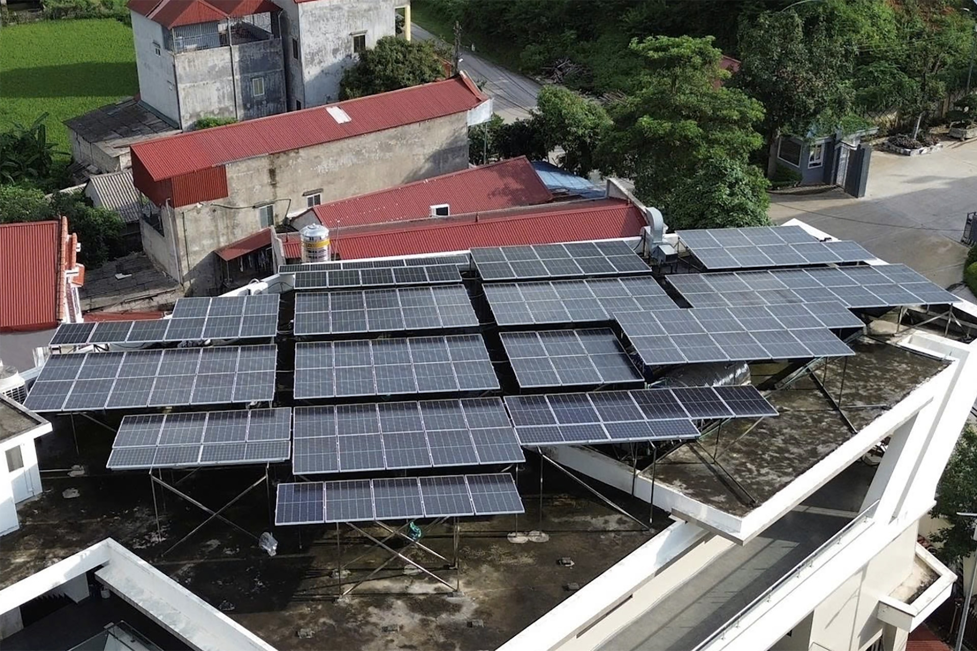 Hơn 10.000 mái nhà lắp điện mặt trời, người dân bắt đầu bán điện dư thừa