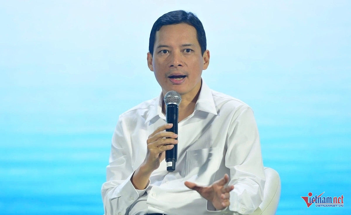 W-lê quang tự do.jpg