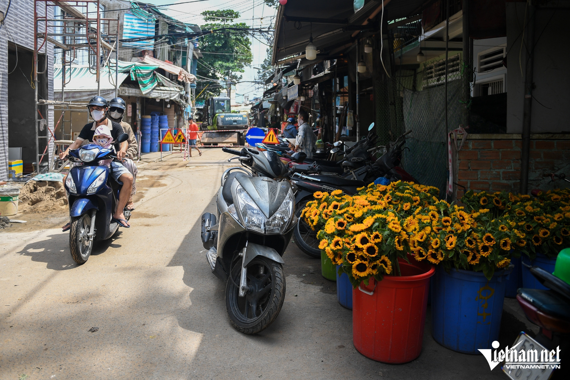https://static-images.vnncdn.net/vps_images_publish/000001/000003/2026/7/24/w-mo-rong-duong-tbt-nguyen-hue-26-877.jpg