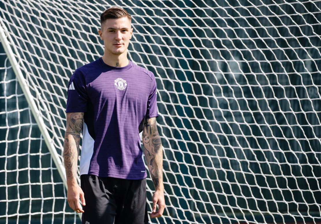www_thesun_co_uk benjamin seso manchester united training 1097245266.jpg