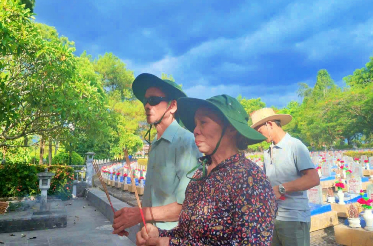 https://static-images.vnncdn.net/vps_images_publish/000001/000003/2026/7/25/cuu-chien-binh-2-2069.jpg