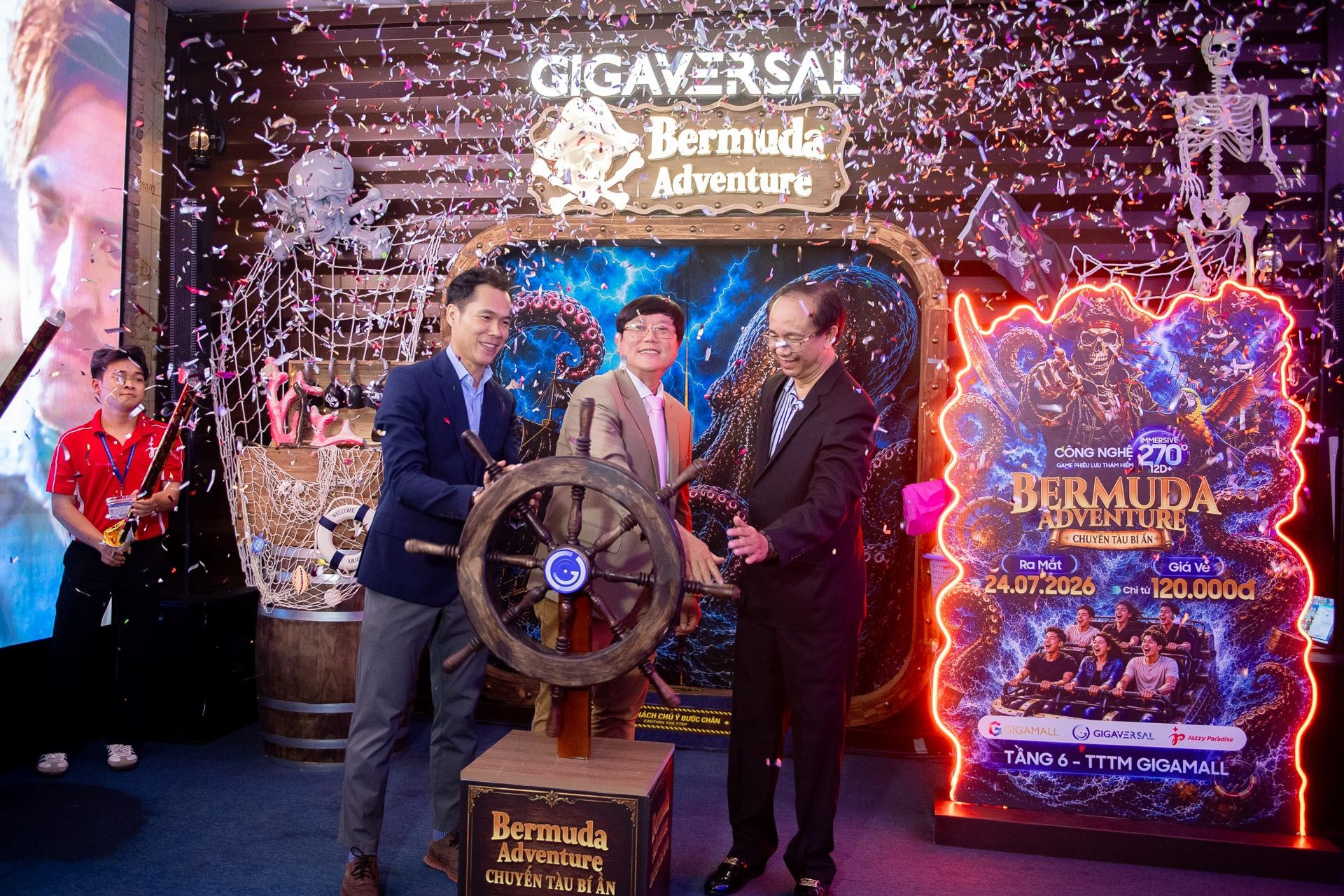 Giới trẻ đổ về Gigamall trải nghiệm ‘vũ trụ’ công nghệ giải trí 20.000m²