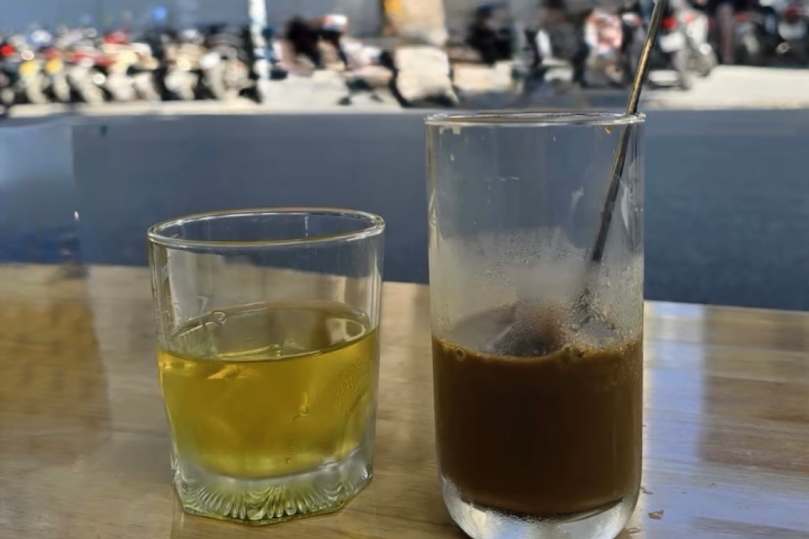 Người tăng huyết áp có được uống cà phê không?