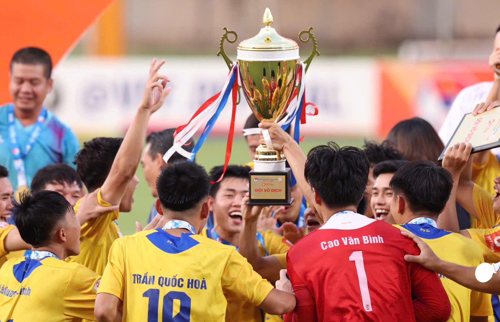 u21 slna 3.jpeg