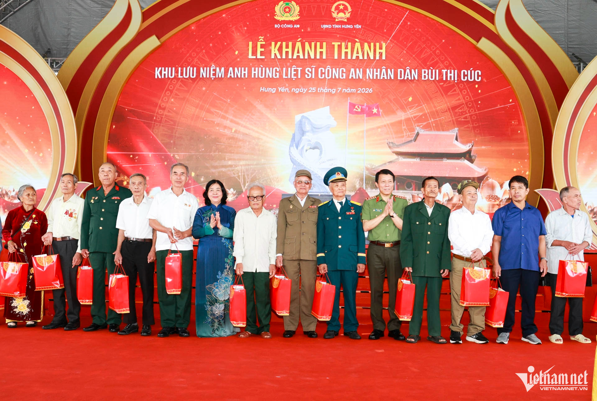 W-khu lưu niệm bùi thị cúc__10.JPG.jpg
