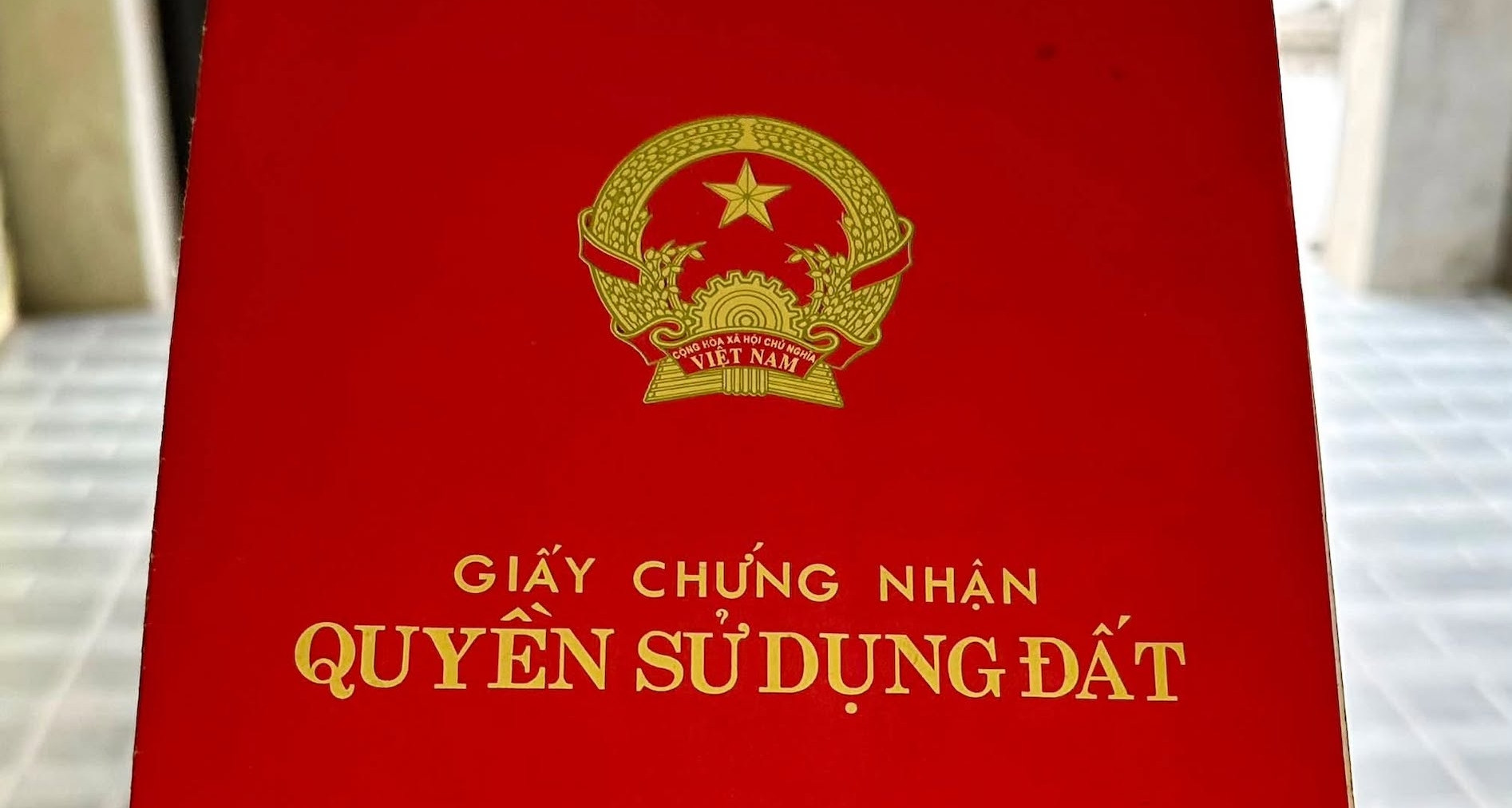 Loạt đề xuất mới về cấp sổ đỏ; xây nhà trên đất nông nghiệp có được bổi thường?