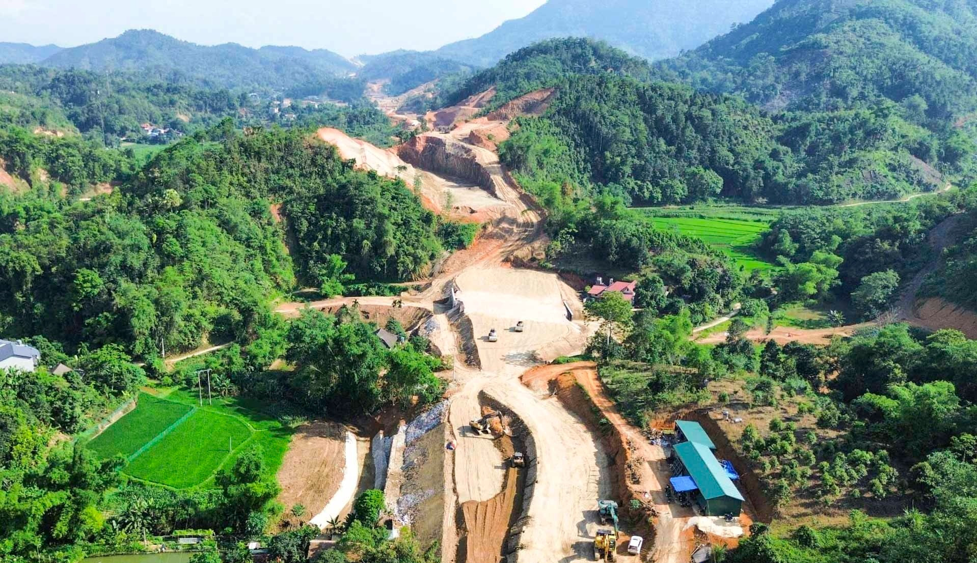phát triển kinh tế.JPG