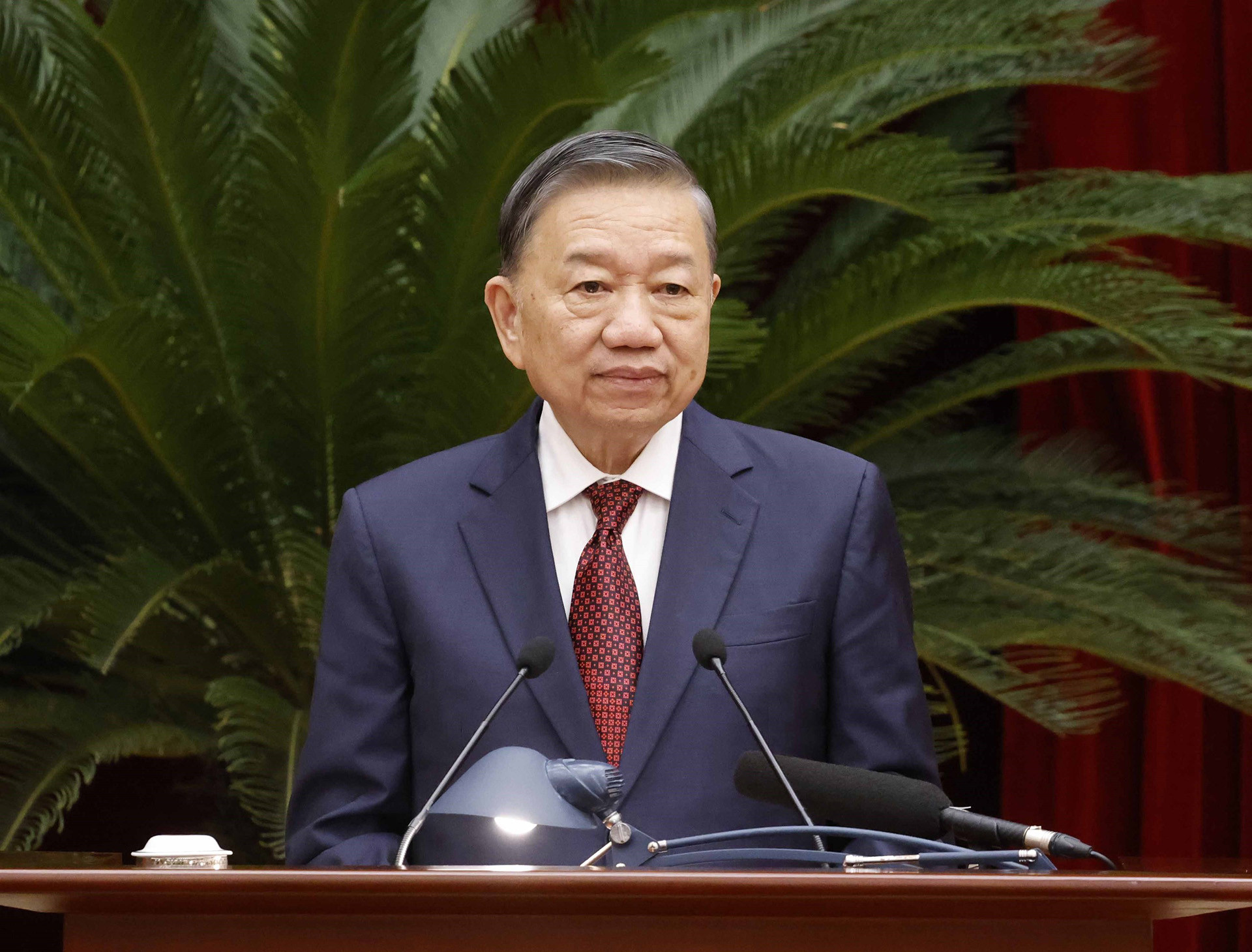 vnapotalbemachoinghibanchaphanhtrunguongdanglanthu3khoaxiv8909892 17848842656821035068549.jpg