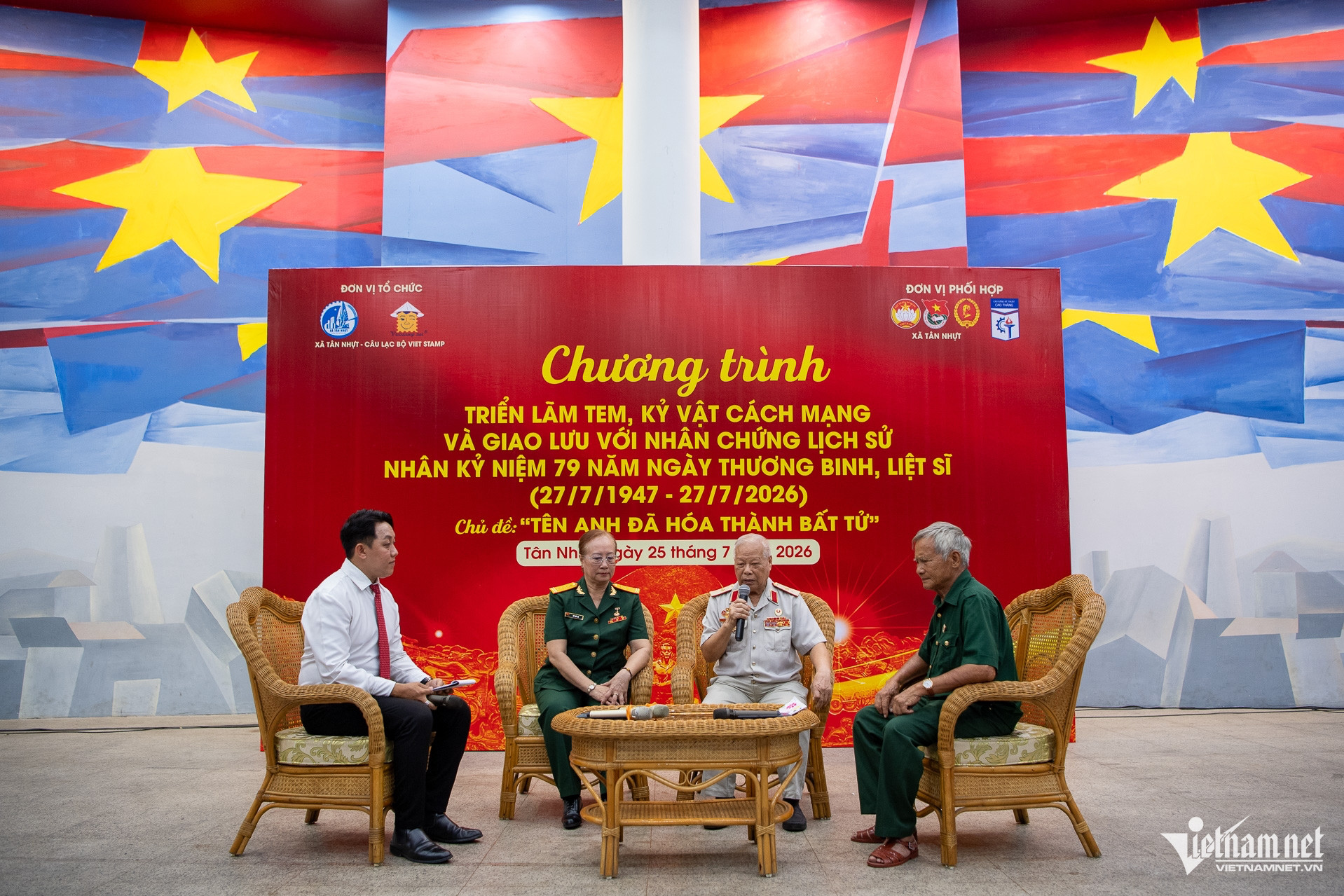 W-Triển lãm kỉ vật chiến tranh   Tuấn Hùng 54.jpg