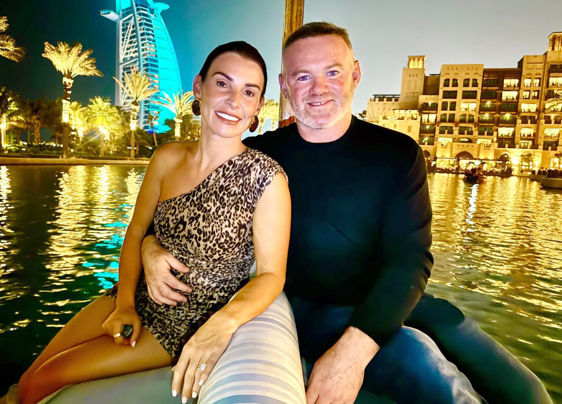 www_thesun_co_uk wayne rooney wishes wife coleen 1071198297_6377de.jpg