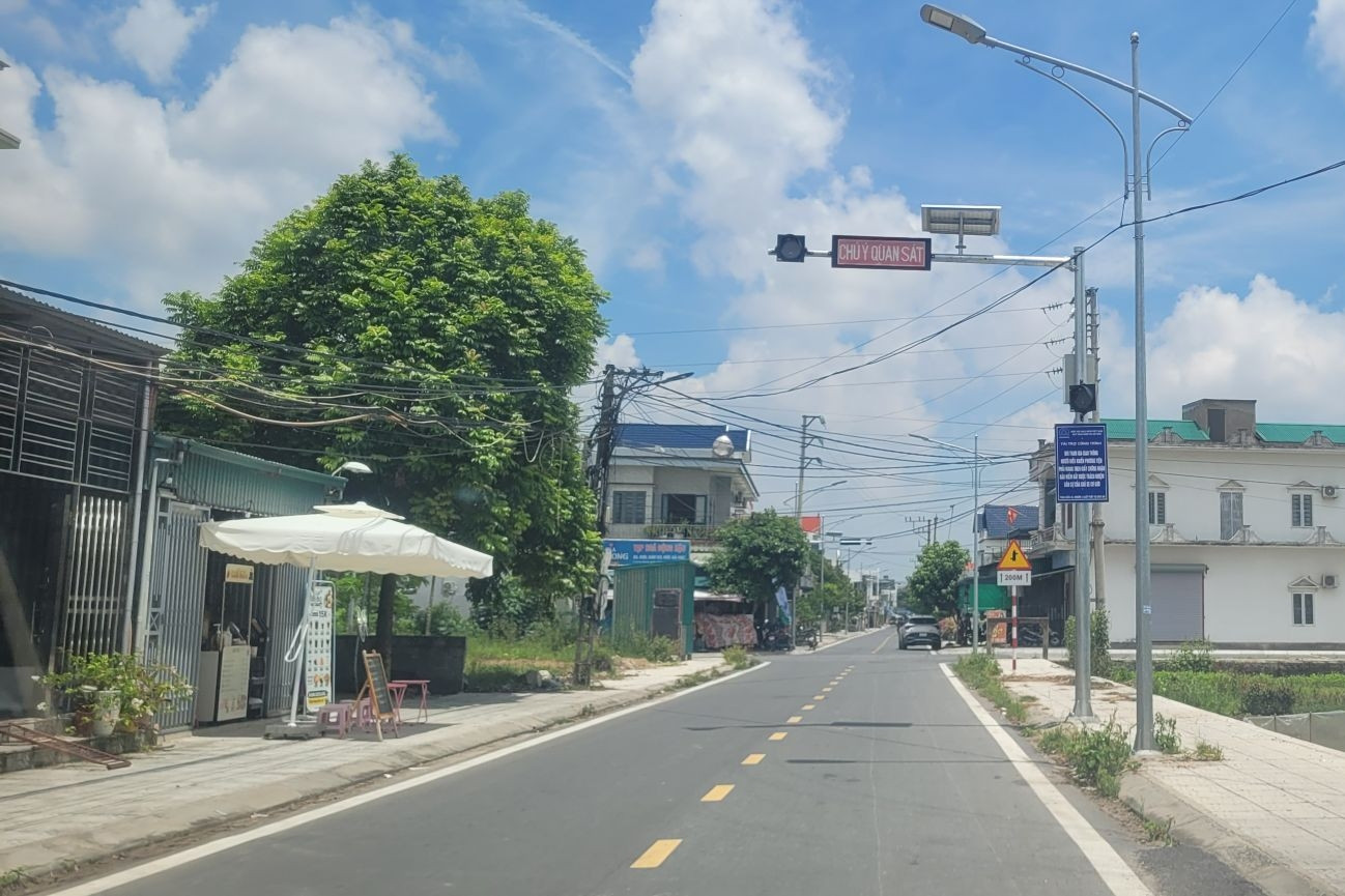 Hưng Yên: xã Tiền Hải vận hành hệ thống cảnh báo giao thông tại các điểm đen