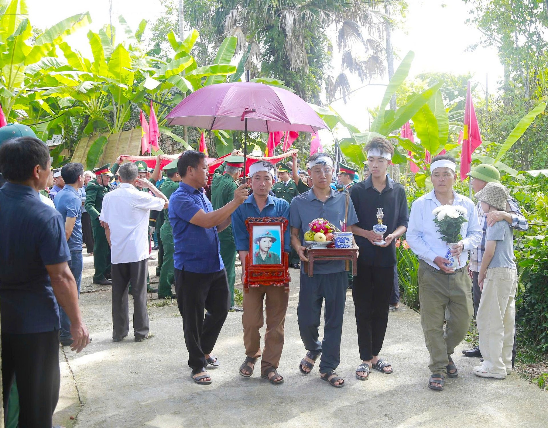 a Liệt sĩ Kính 8.jpg