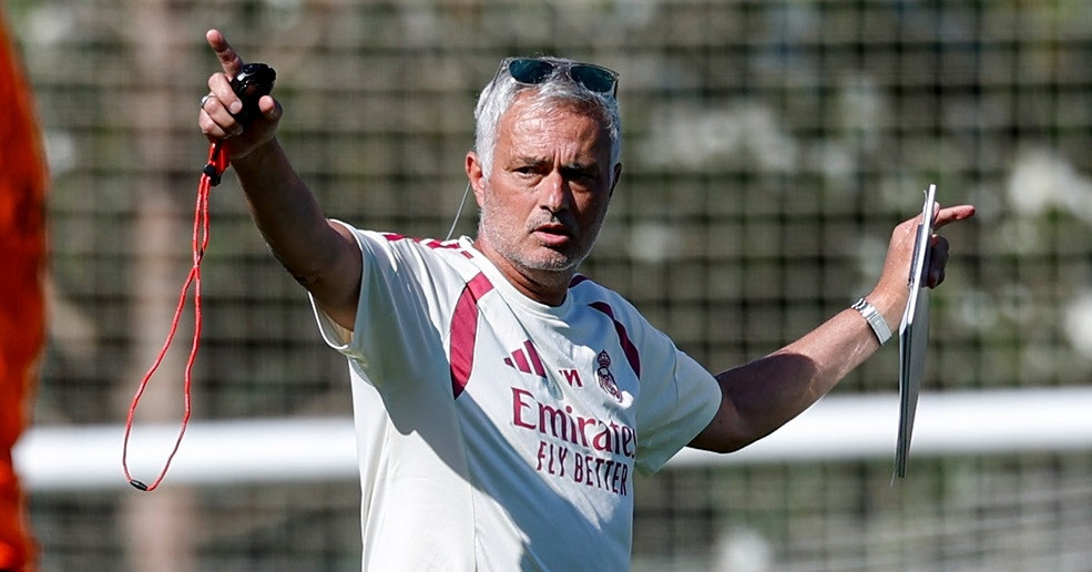 Mourinho thẳng thừng 5 cầu thủ ‘bất khả xâm phạm’ tại Real Madrid