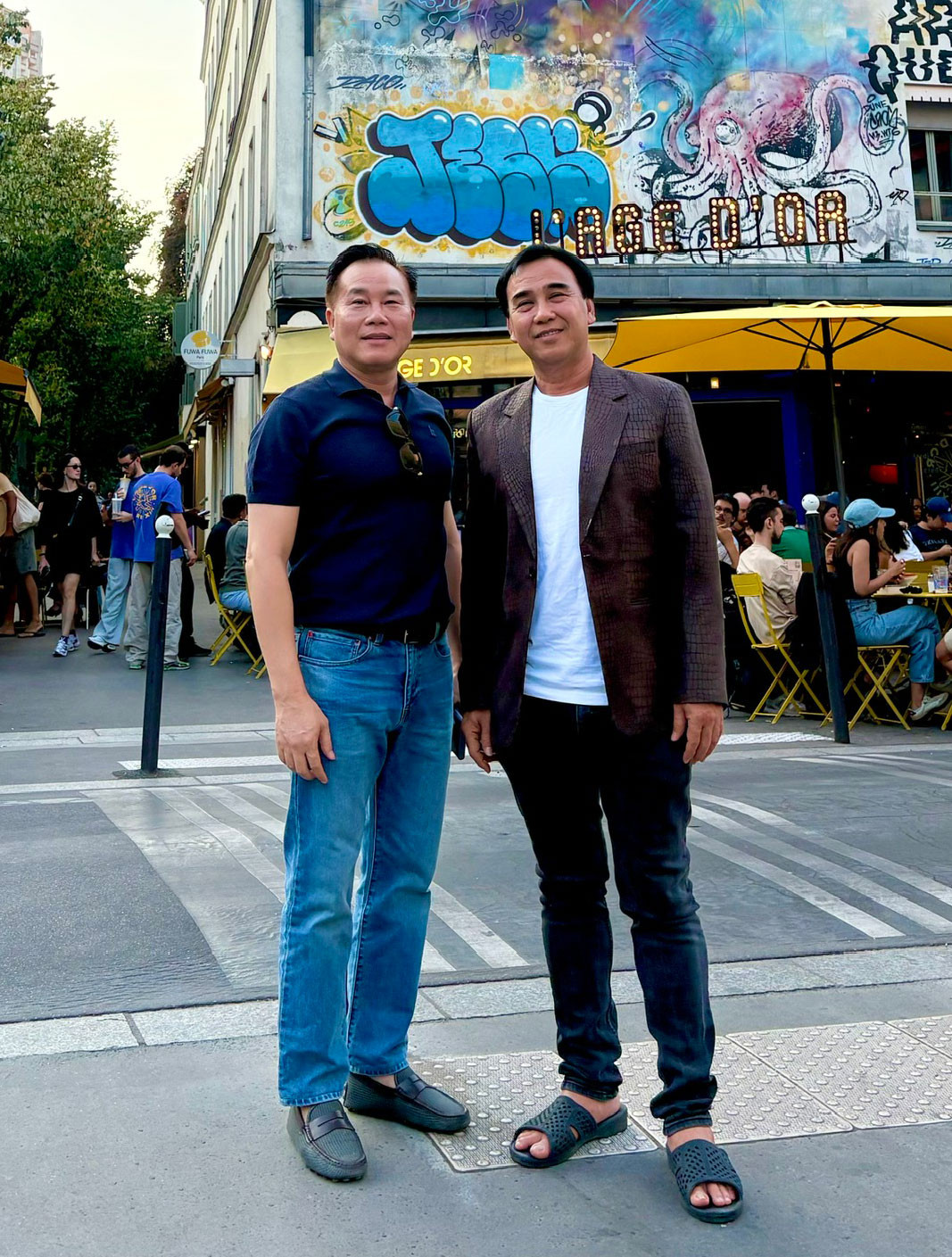quyenlinh4.jpg