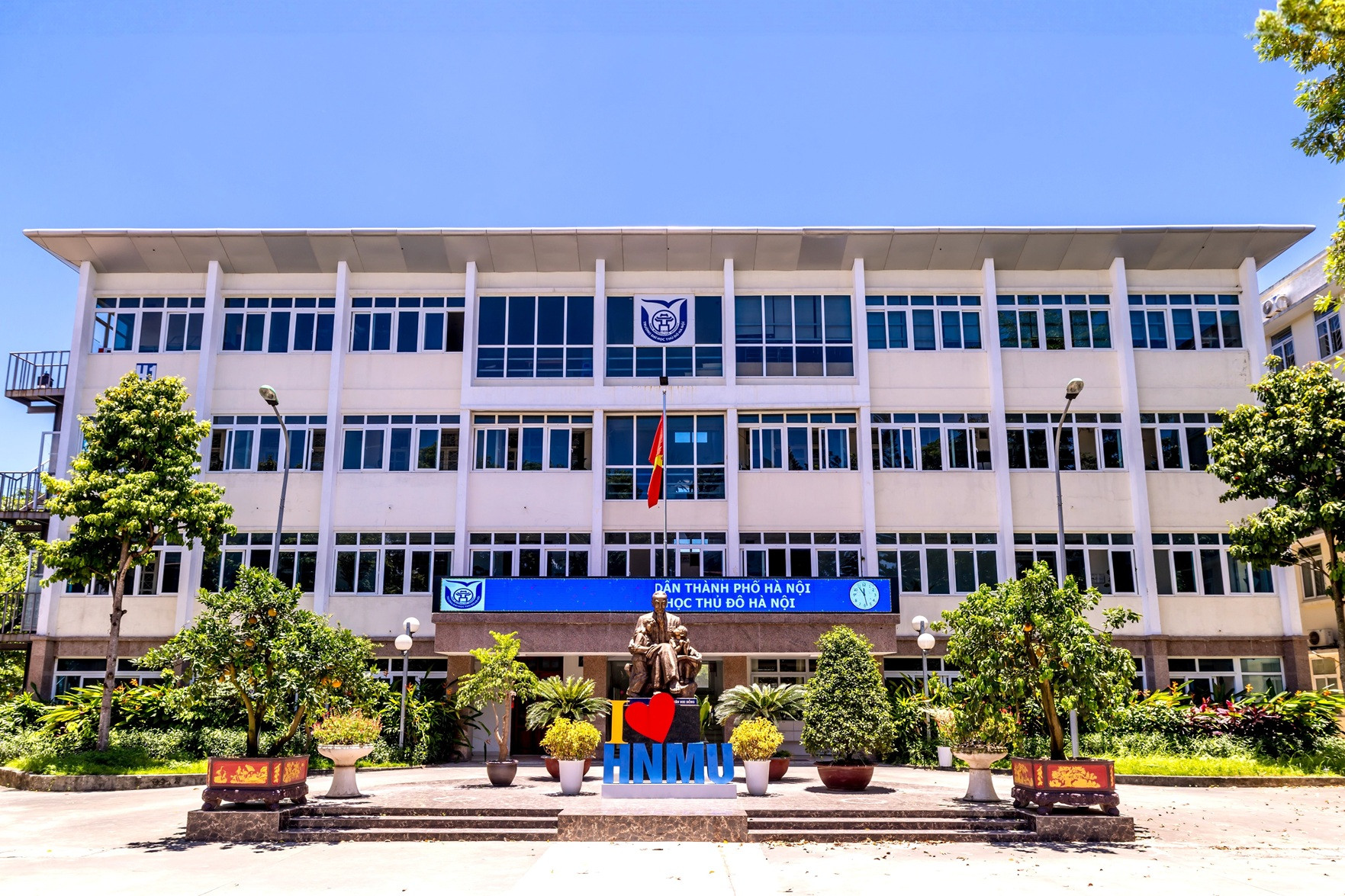 Trường ĐH Thủ đô Hà Nội.jpg