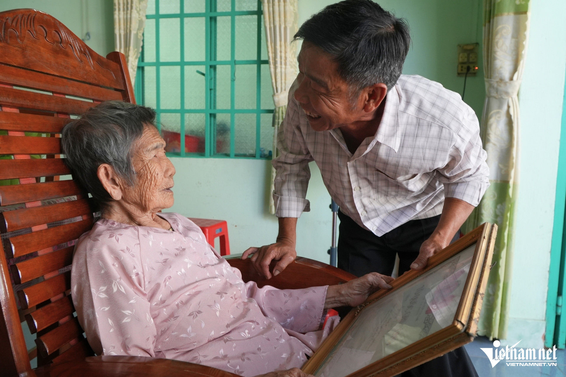 W-ho thi vang 1.jpg