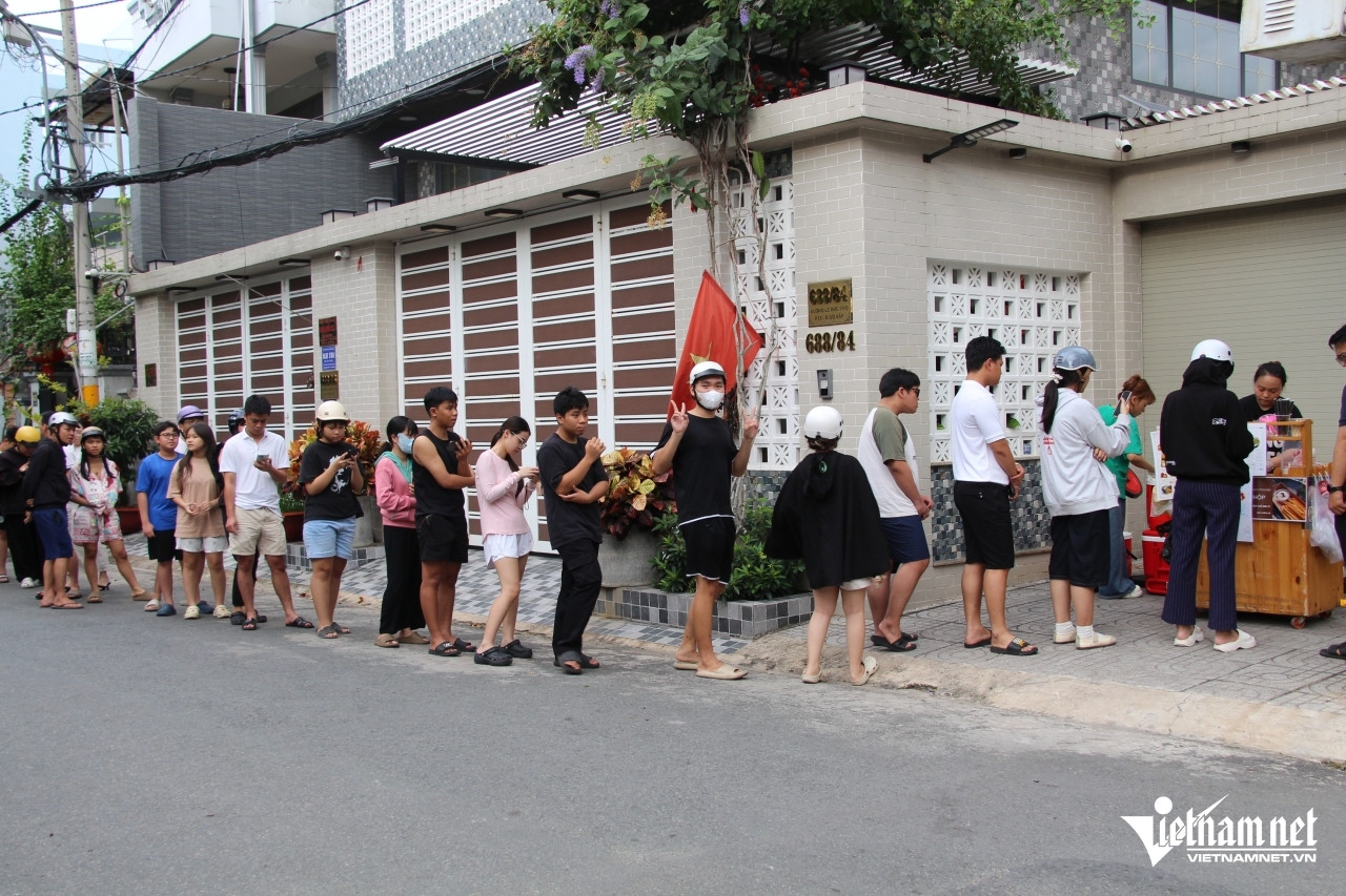https://static-images.vnncdn.net/vps_images_publish/000001/000003/2026/7/28/w-sua-tuyet-van-nam-1jpg-2522.jpg