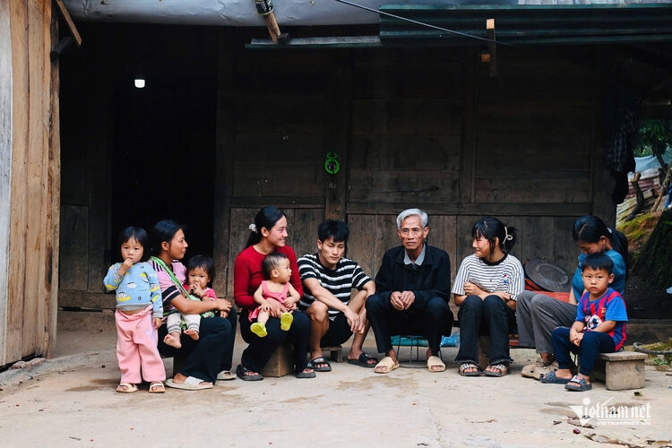 W-Thuý Hông 2 (1).jpg