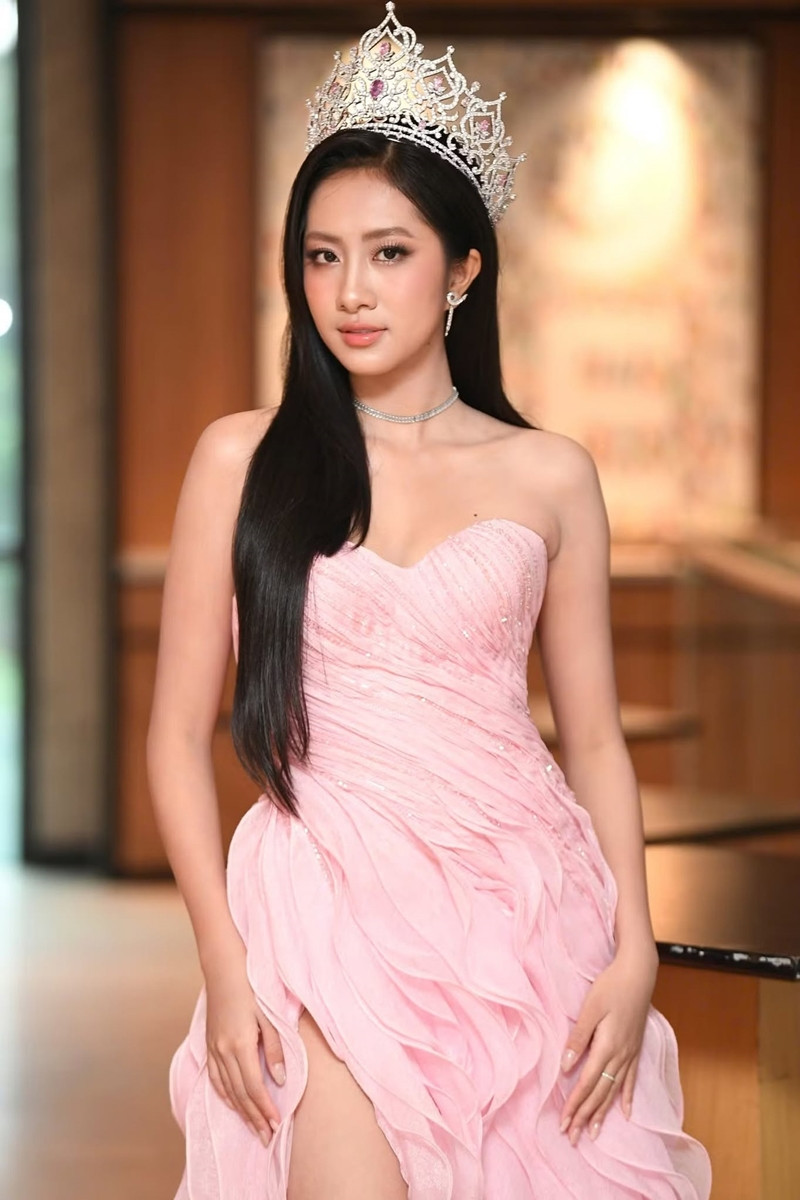 Ha Truc Linh.jpg