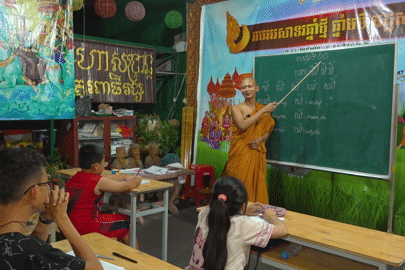 Lớp học miễn phí giữa lòng TPHCM gìn giữ tiếng dân tộc Khmer