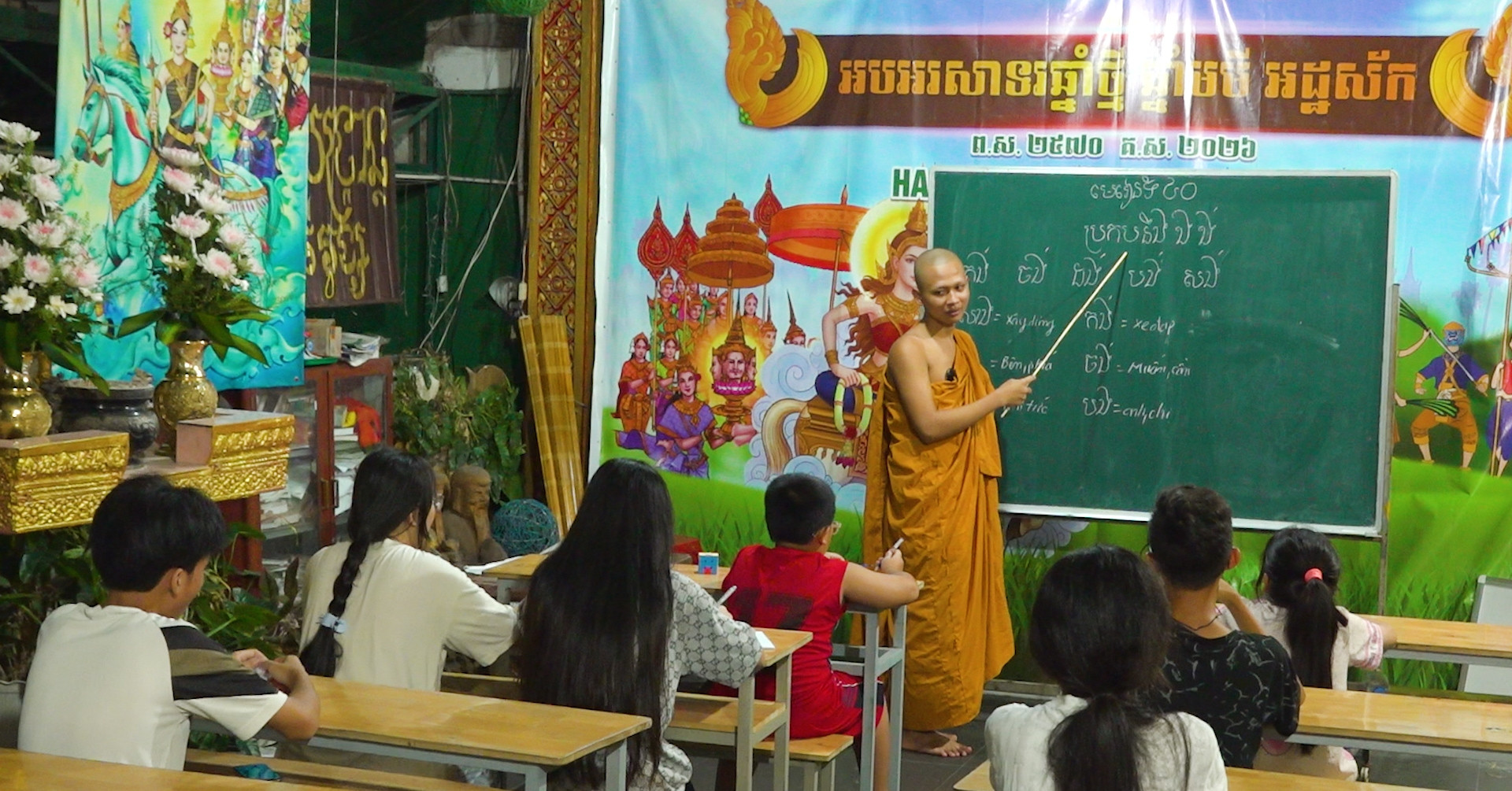 Lớp học miễn phí giữa lòng TPHCM gìn giữ tiếng dân tộc Khmer