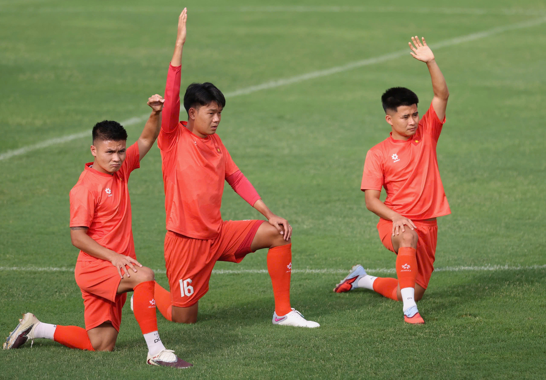 tuyen viet nam 2.jpg