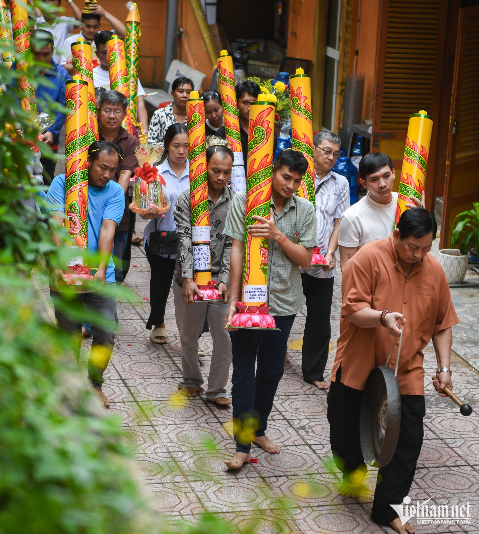 W- chùa khmer TPHCM dâng y Nguyễn Huế 11.jpg