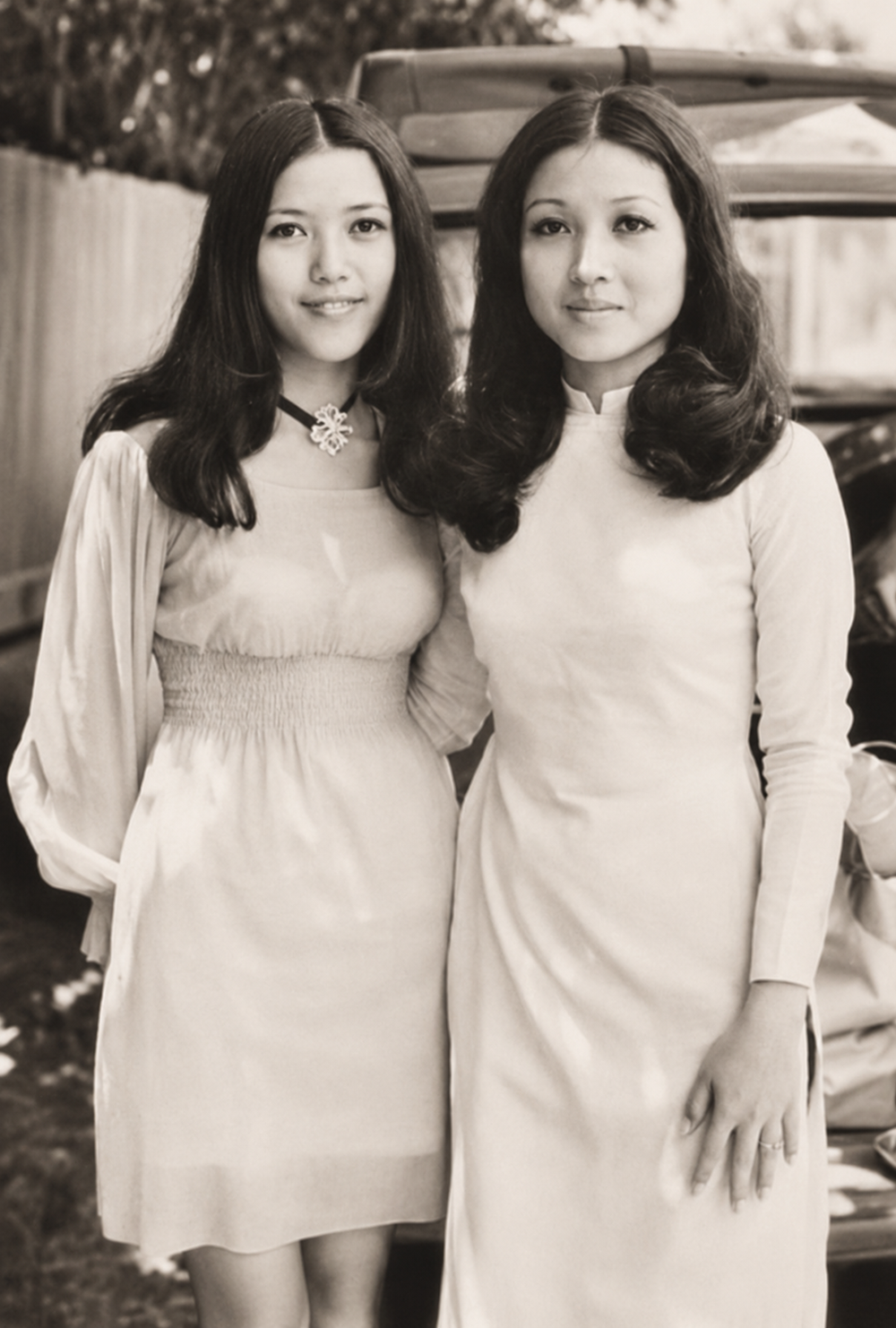 https://static-images.vnncdn.net/vps_images_publish/000001/000003/2026/7/3/11-hoai-my-va-bang-chau-trong-phim-vonh-biet-mua-he-1-3126.png