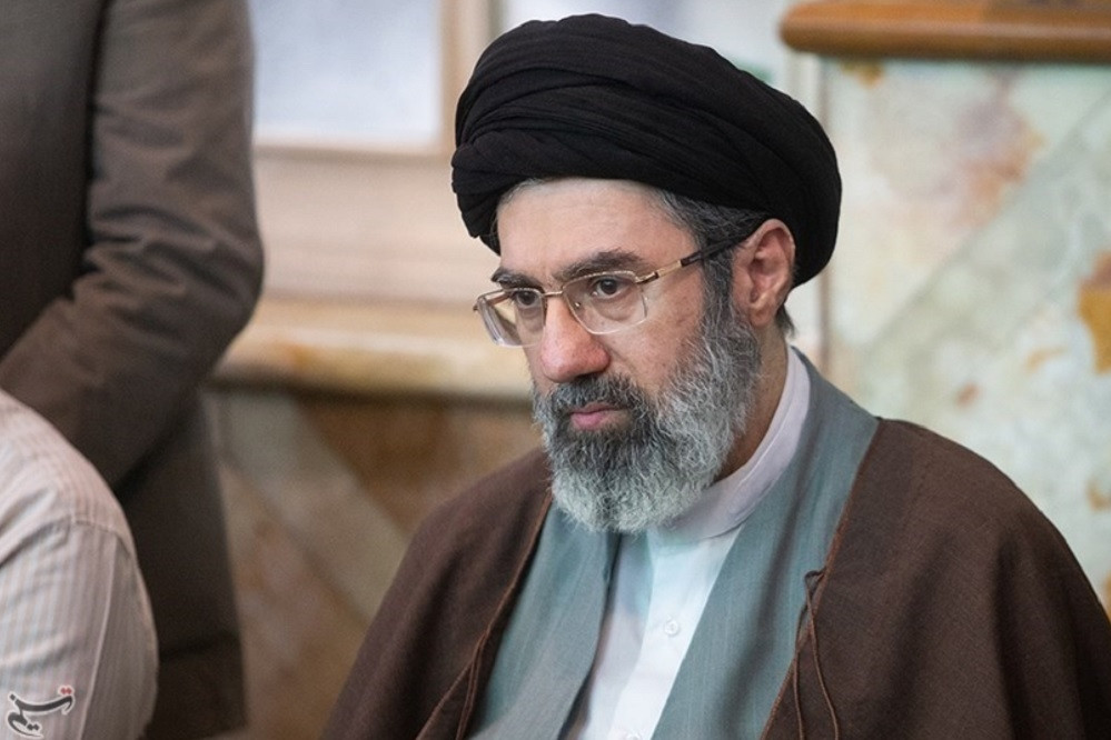 Iran tính xét lại học thuyết hạt nhân khi Israel đe dọa lãnh tụ tối cao