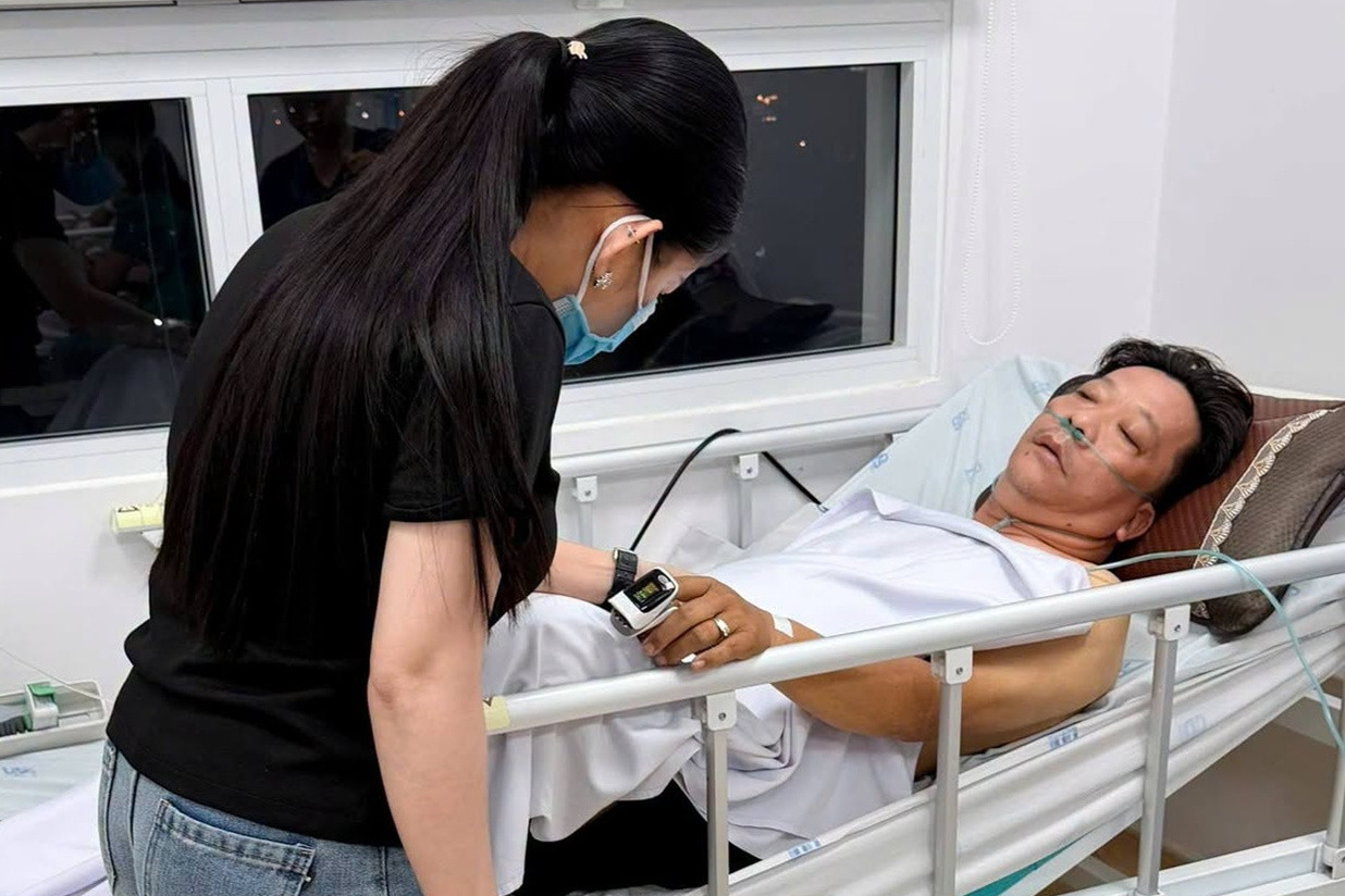 Nghệ sĩ Minh Hòa đột quỵ, suy hô hấp