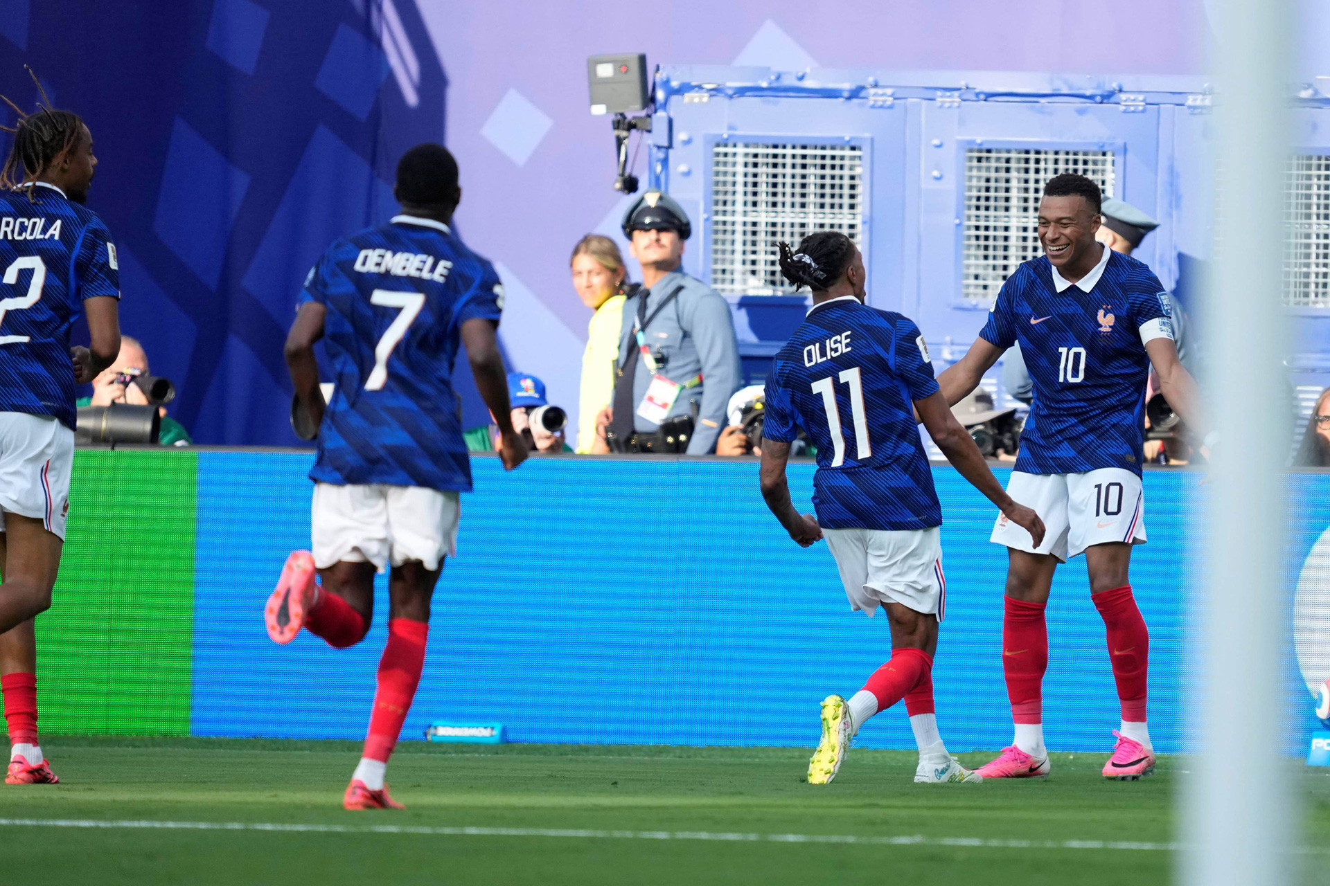 Phap World Cup.jpg