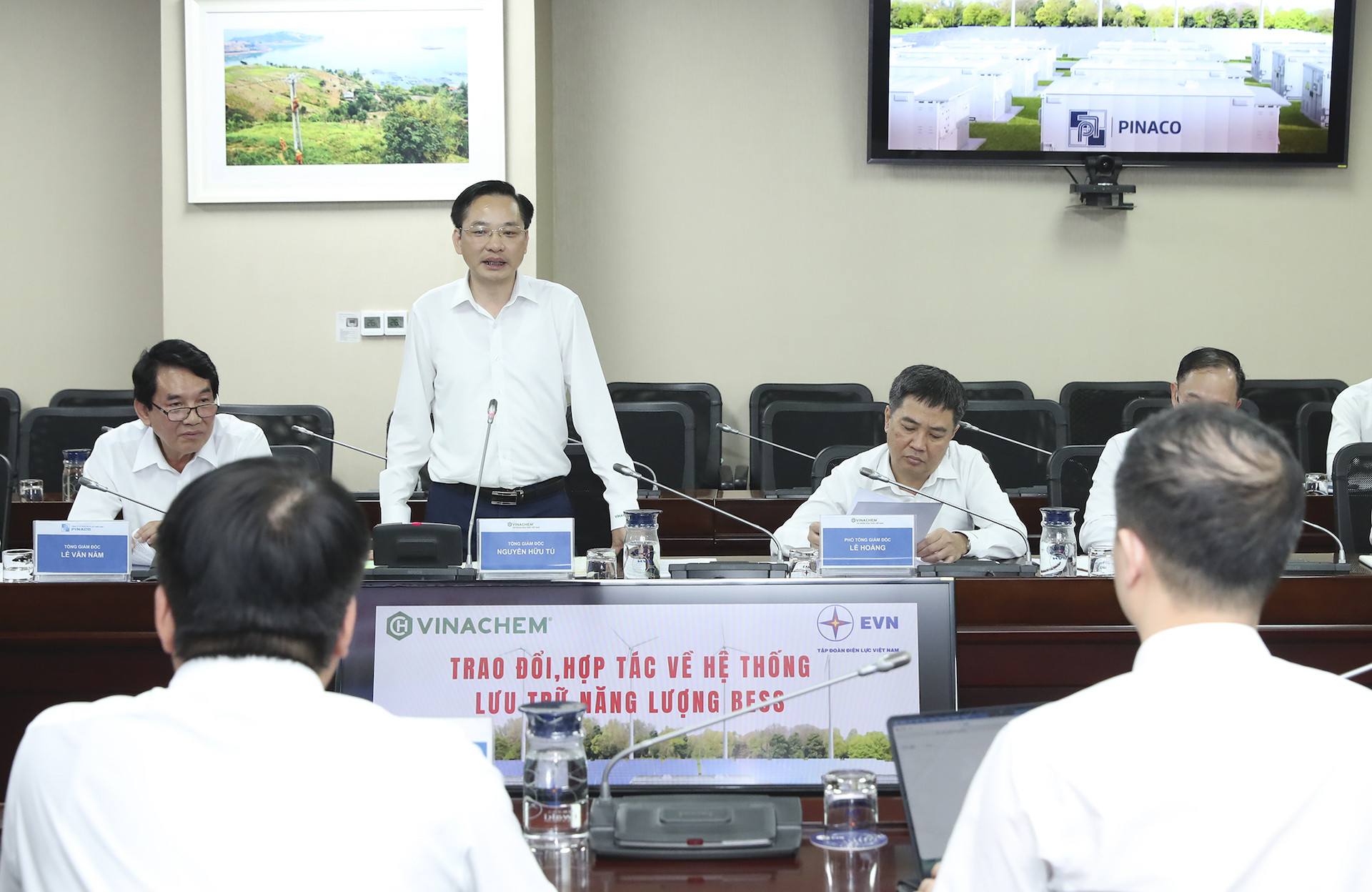 anh 2 b10 evn .jpg