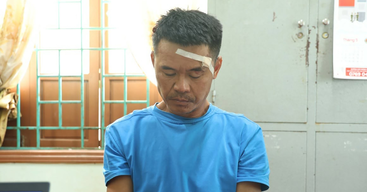 Bắt giữ đối tượng dùng rựa chém 2 cán bộ công an xã