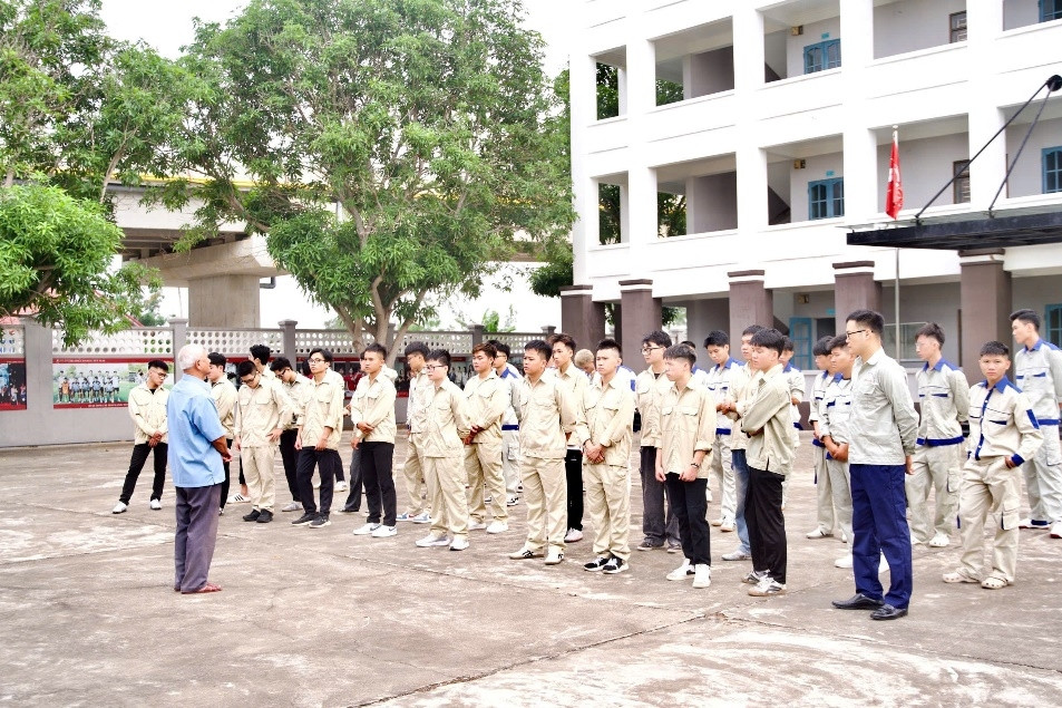 Học công nghệ kỹ thuật ô tô: Không gì bằng đặt sinh viên vào tình huống thực tế