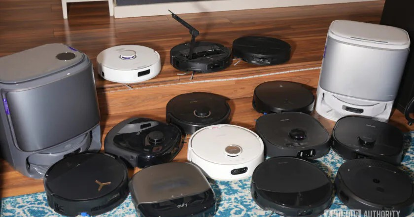 Không chỉ cấm robot hình người, Mỹ còn nói không với cả robot hút bụi Trung Quốc
