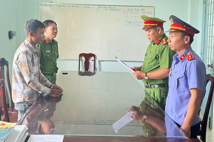 Truy tố đối tượng nhiều lần xâm hại em họ ở An Giang