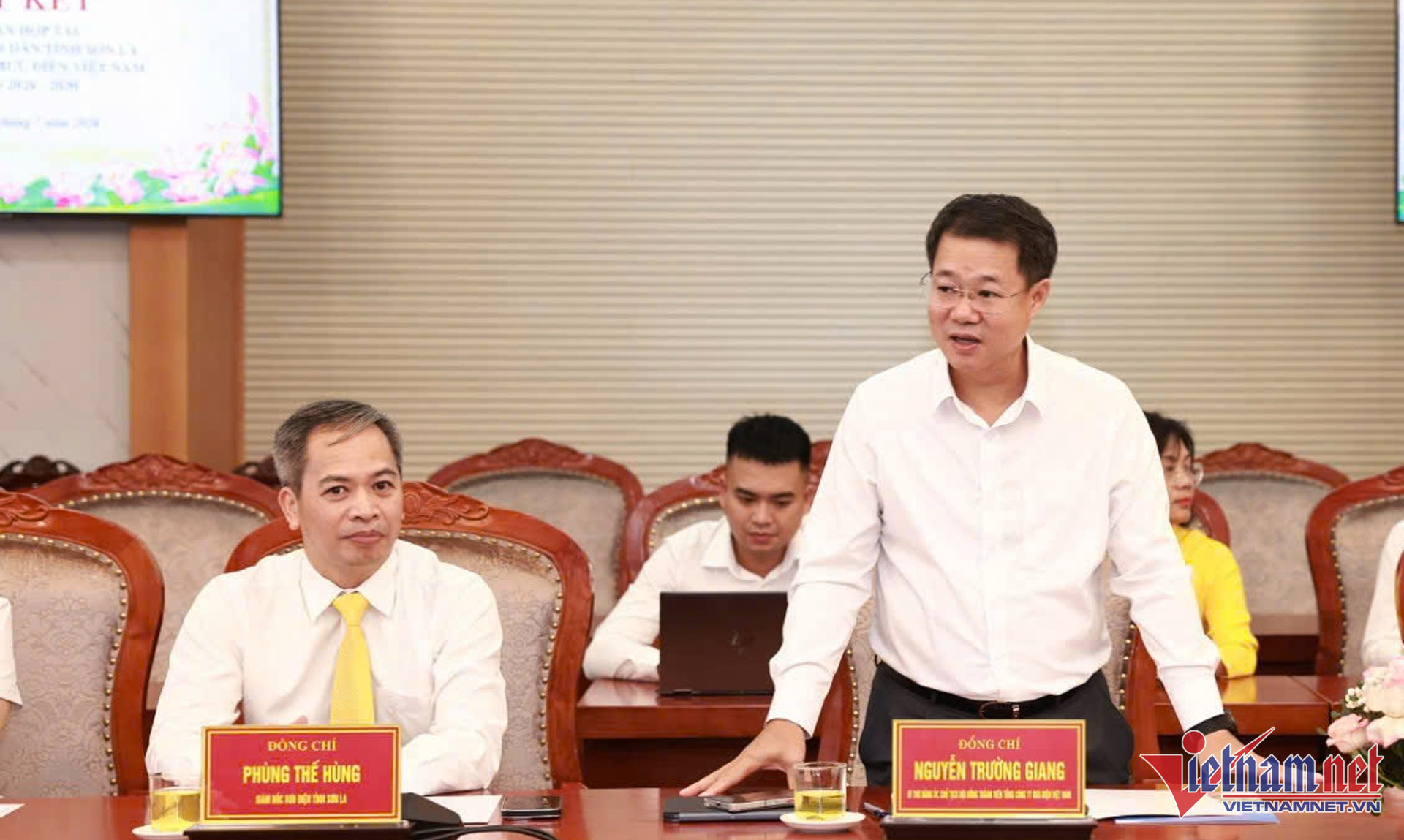 W-dich vu thiet yeu Son La 3.jpg