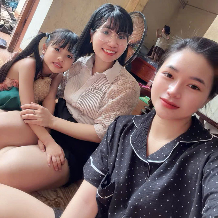 anh anh.jpg