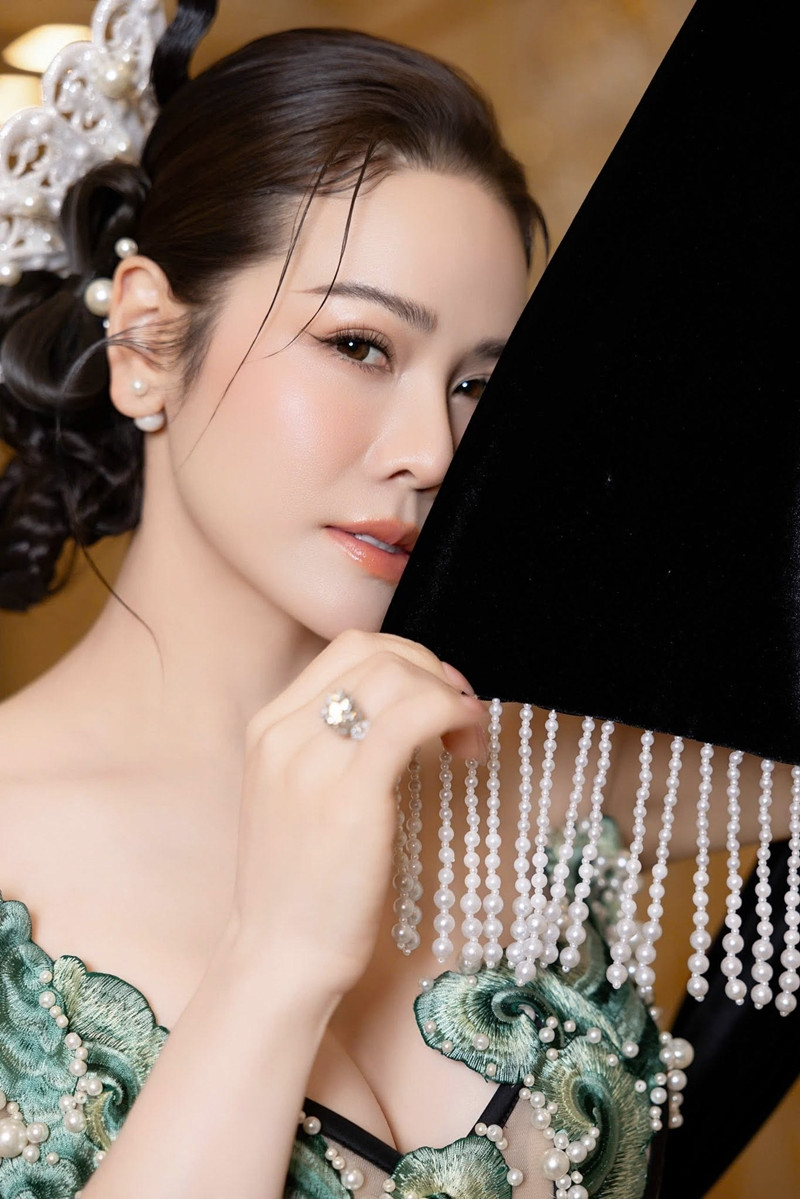 Nhat Kim Anh.jpg