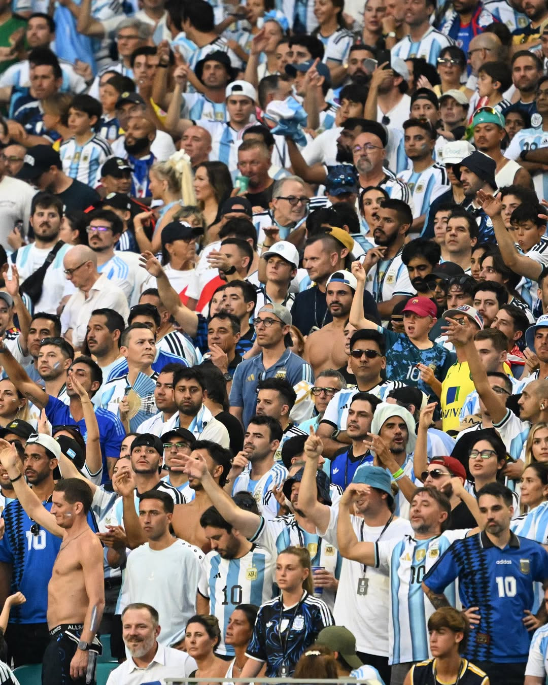 https://static-images.vnncdn.net/vps_images_publish/000001/000003/2026/7/4/cdv-argentina-1-1552.jpeg