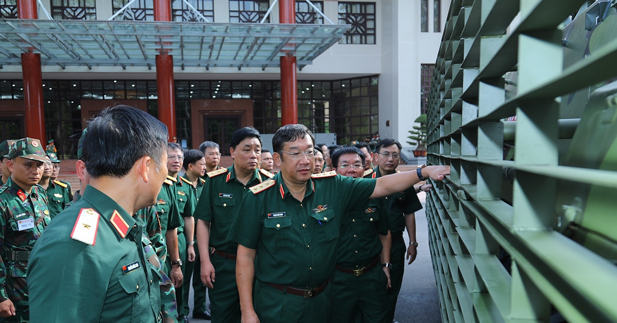 Công tác nghiên cứu, phát triển vũ khí lục quân, tên lửa đạt nhiều thành tựu mới