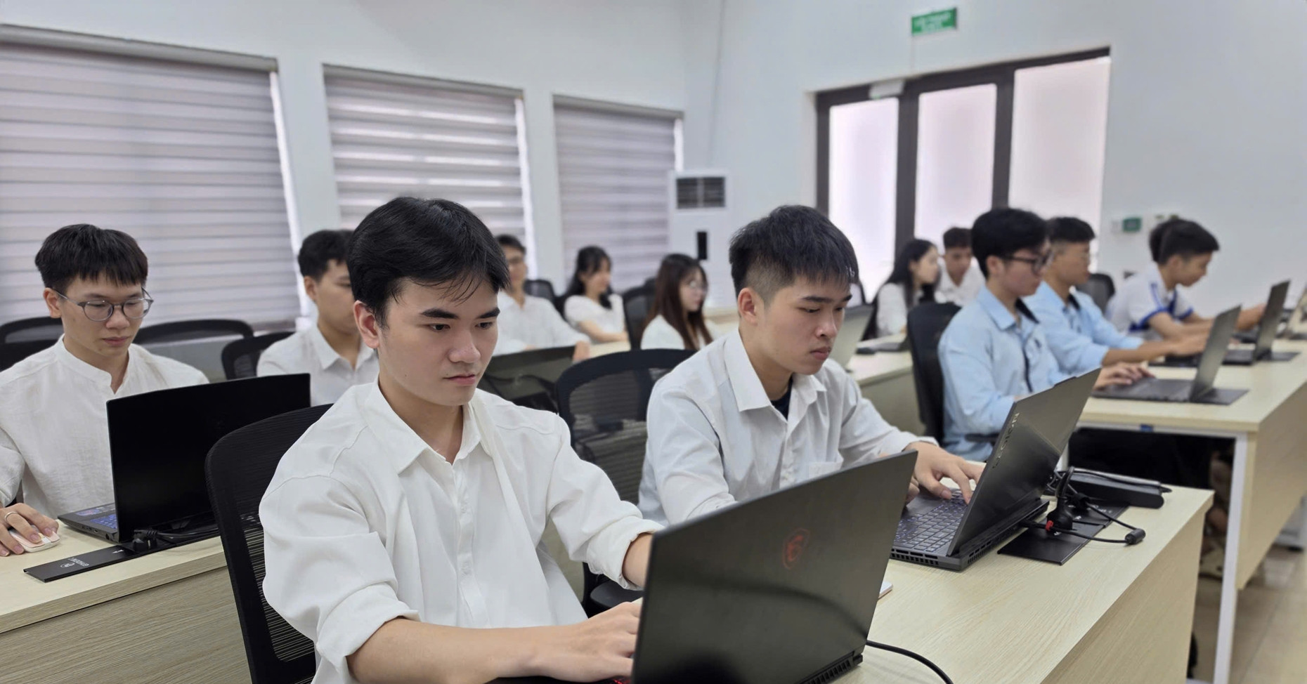 Từ Nghị quyết 57: Đại học lập 'đại bản doanh R&D' ngay trong nhà trường